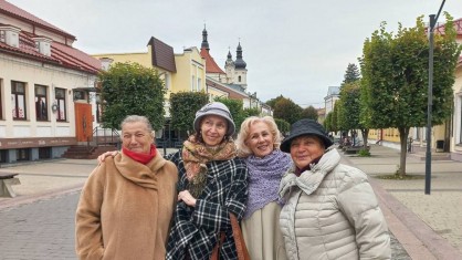 Пожилые люди – носители бесценного опыта, символы стойкости и преданности